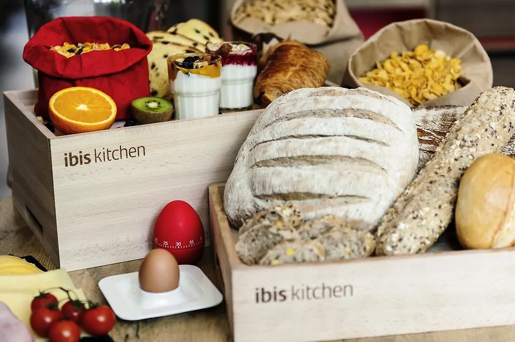 Ibis Cornella Hotel Cornella de Llobregat